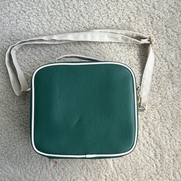 Green Faux Leather Makeup Cosmetic Case - Picture 3 of 4
